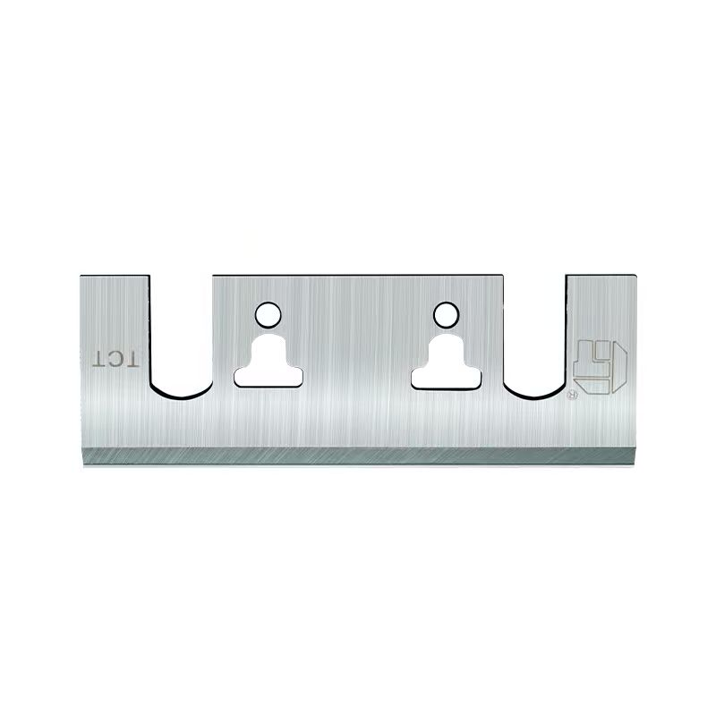 How do universal planer blades maintain their sharpness and prevent chipping when cutting high-density materials like mahogany and compressed bamboo at high speeds?